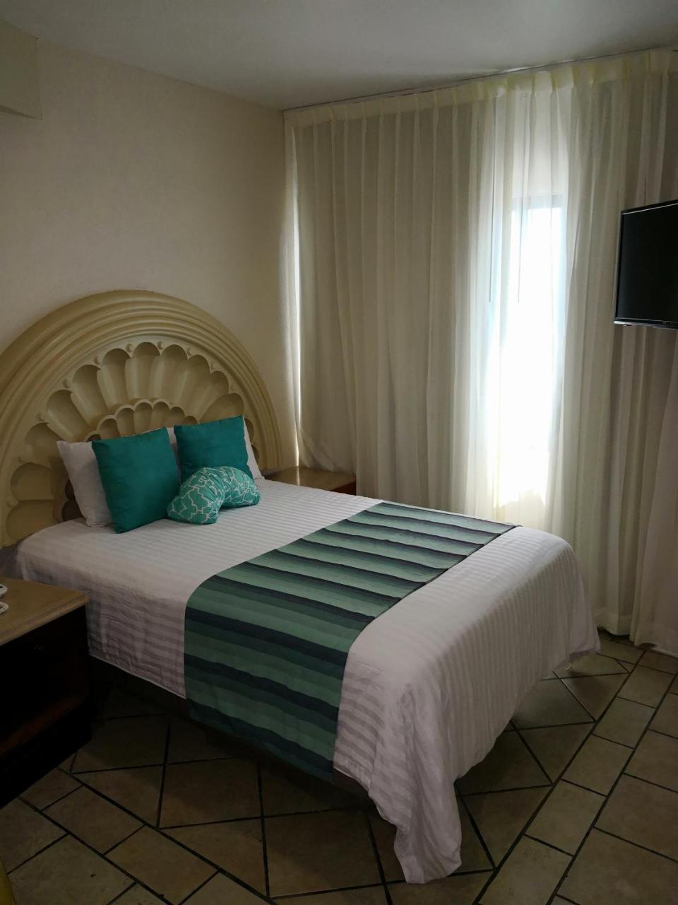 Hotel Playa Marina Mazatlan Exterior photo